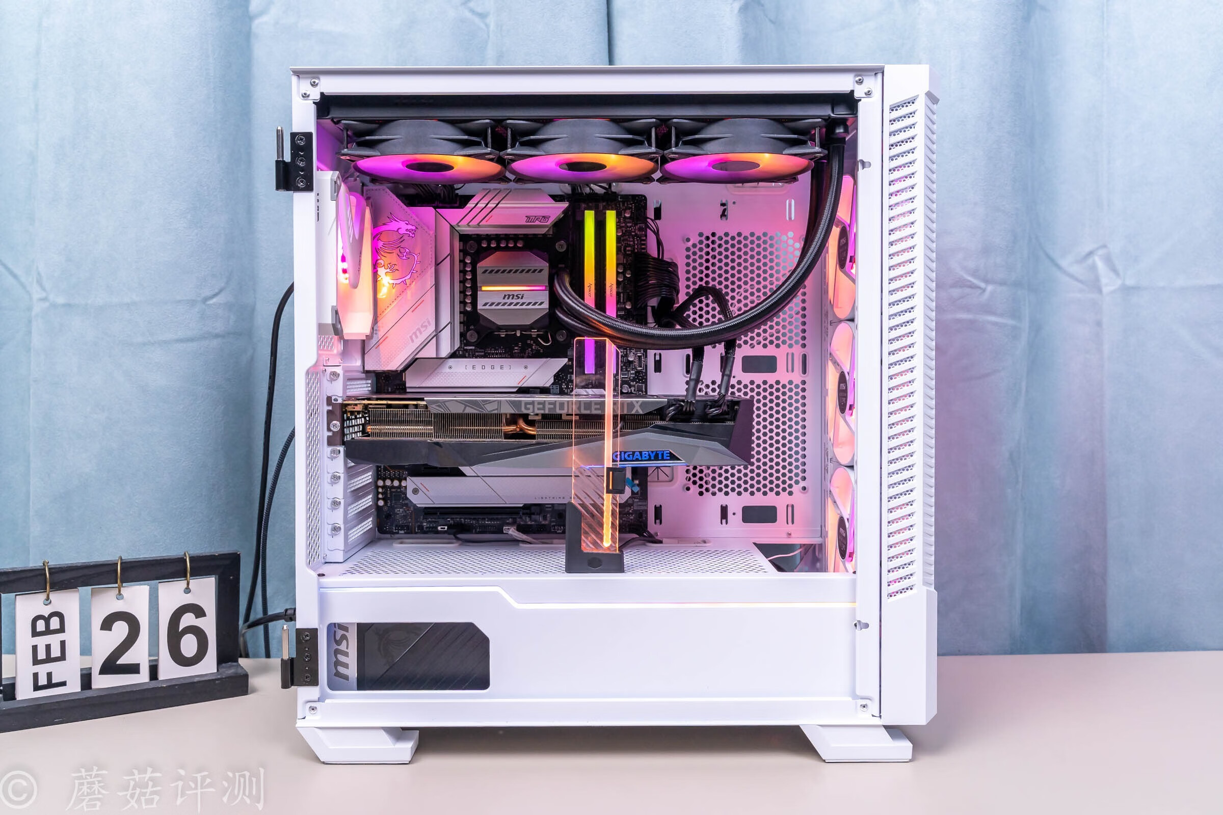 技嘉rtx3060tigamingoc魔鹰显卡,技嘉rtx4090魔鹰oc怎么样