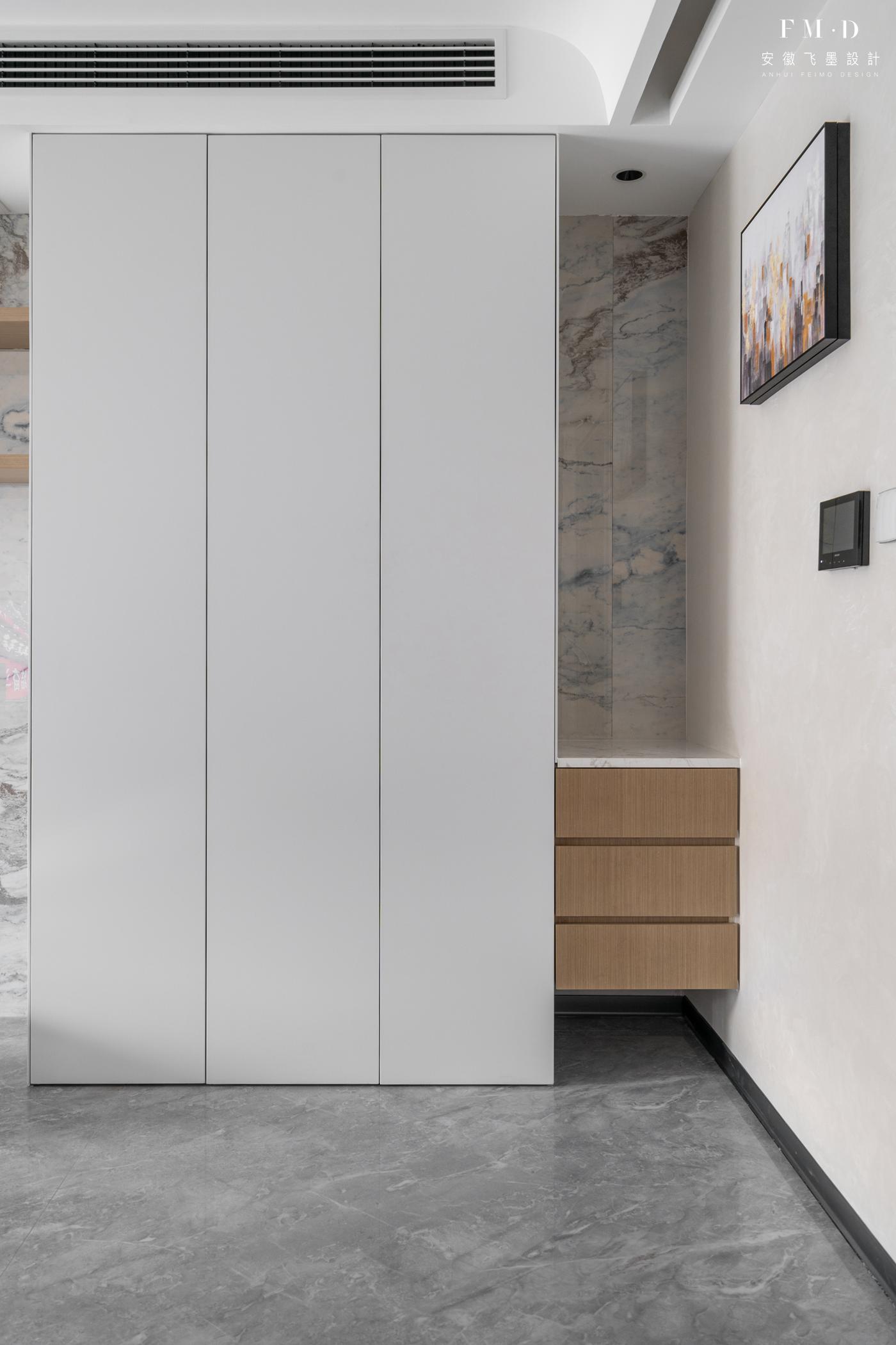 开间4米做满墙和不做满墙的区别,客厅开间2.5米适不适合做满墙