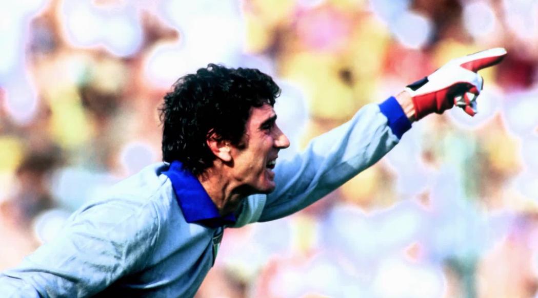 巴乔ac米兰十大经典瞬间,世界足坛被高估的十大球员巴乔