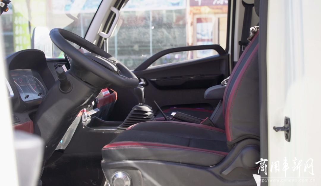 老司机第一次买什么品牌的小车好,领航s1双排小卡选什么动力好