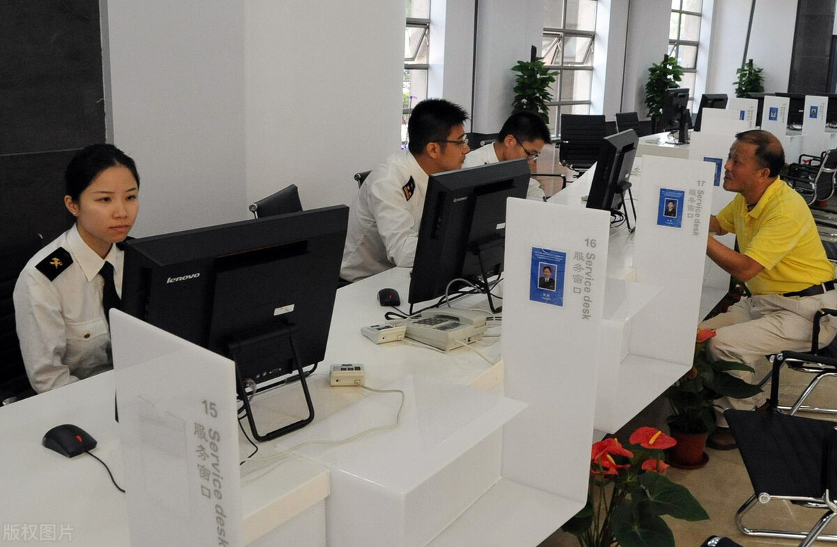 公务员可以选择哪些岗位,公务员能报不同岗位吗