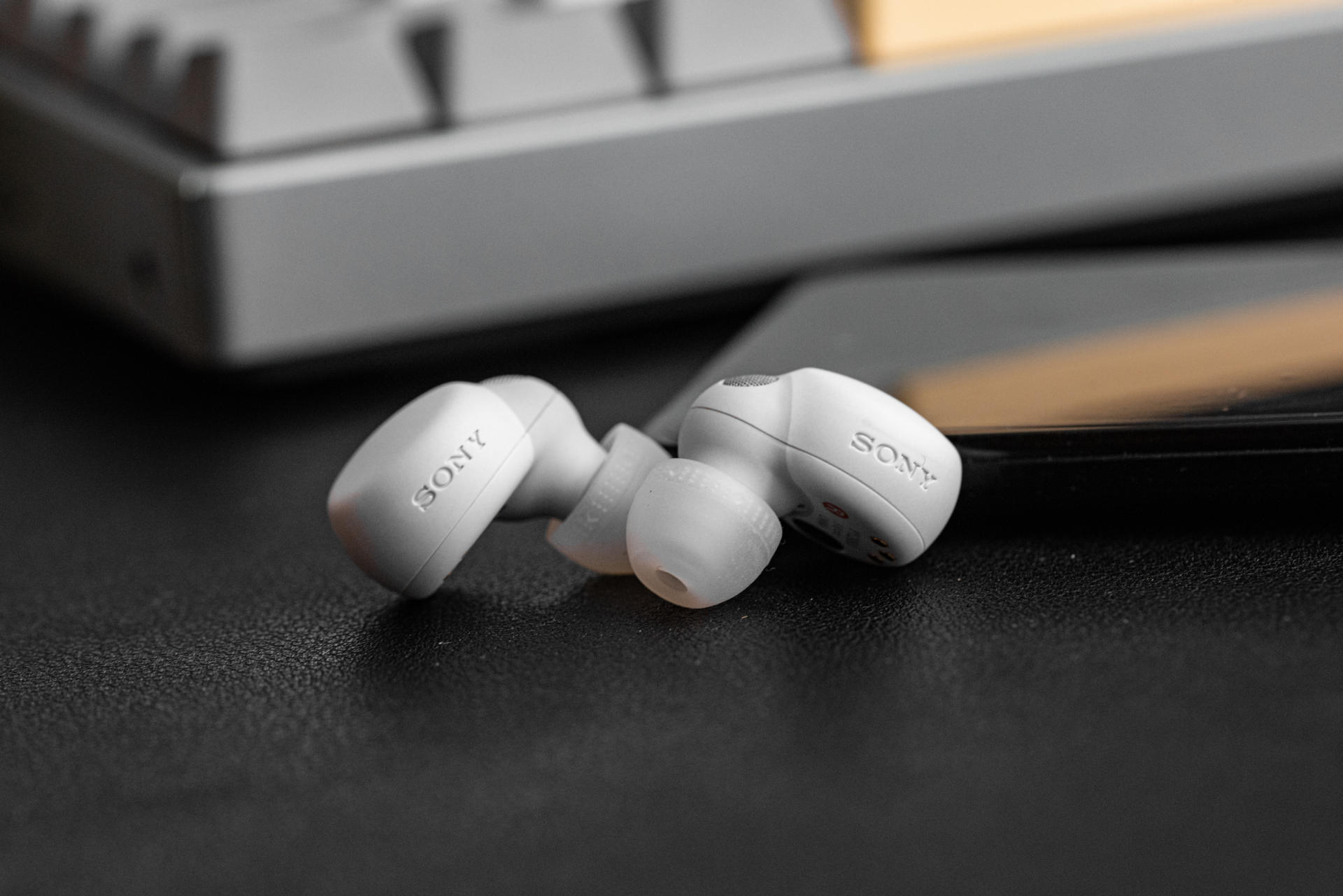 索尼wf-1000xm5和华为freebudspro3,索尼wf-1000xm3和beatsstudiobuds