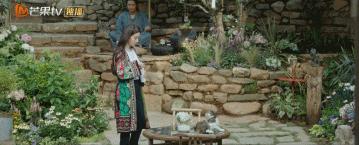 刘亦菲公开恋情后亮相,刘亦菲恋情网友爆料