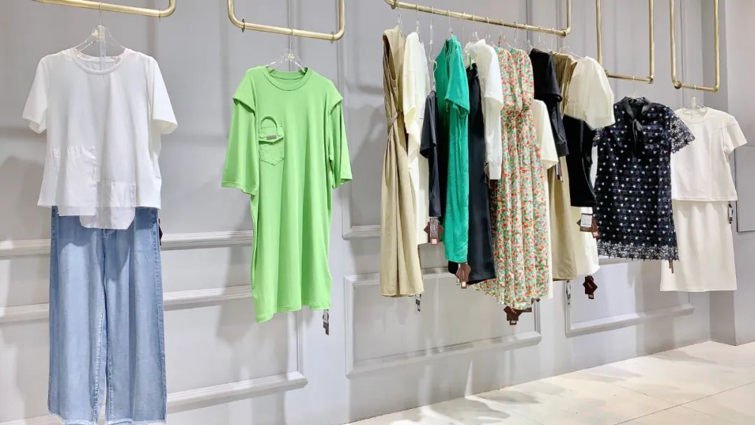 摩多伽格羊绒连衣裙,摩多伽格女装时尚