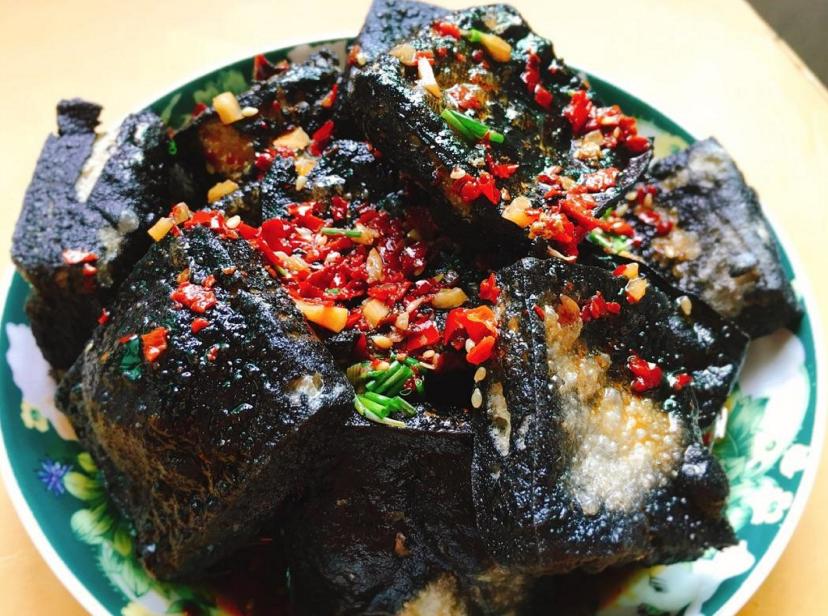 冰箱除味剂怎么除去,冰箱里面有异味用冰箱除味器