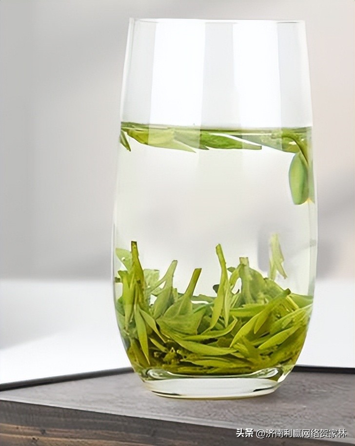 绿茶的功效与作用及饮用方法,绿茶的功效及食用注意事项