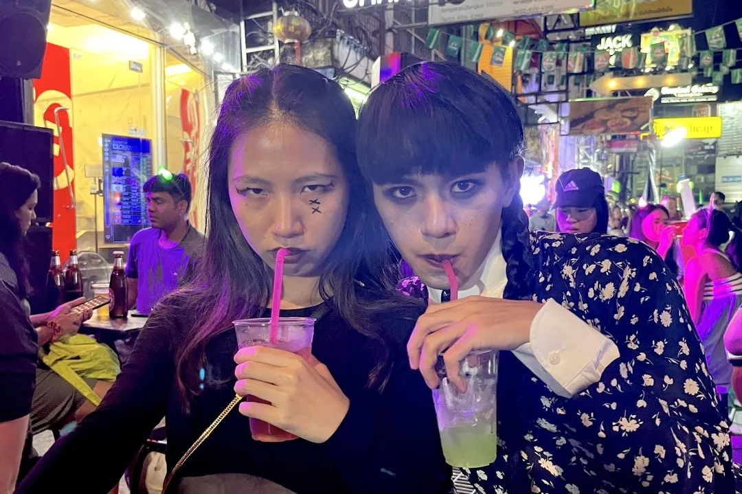 30岁Cima在泰国:随前男友探亲,被困美国2年后,跨专业重读本科