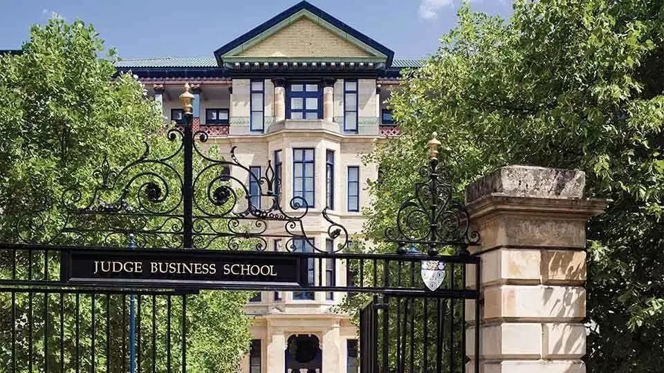 英国五大高薪专业,英国十大高薪专业