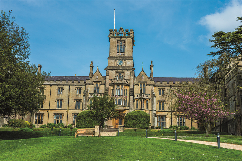 在英国读硕士如何写好论文,英国硕士毕业论文第二次提交