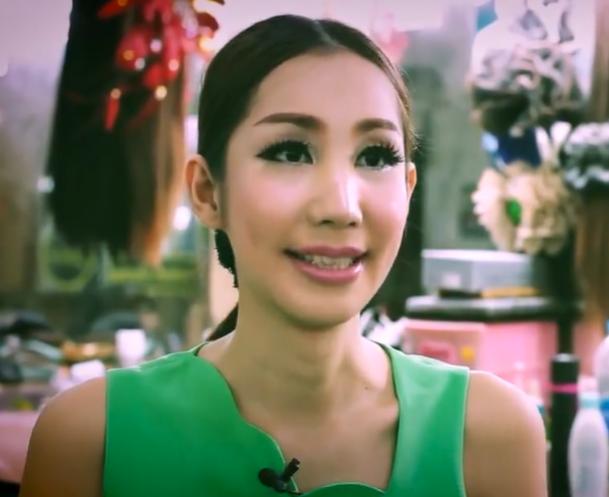 泰国男人变性成富二代,泰国变性后嫁给21岁富二代