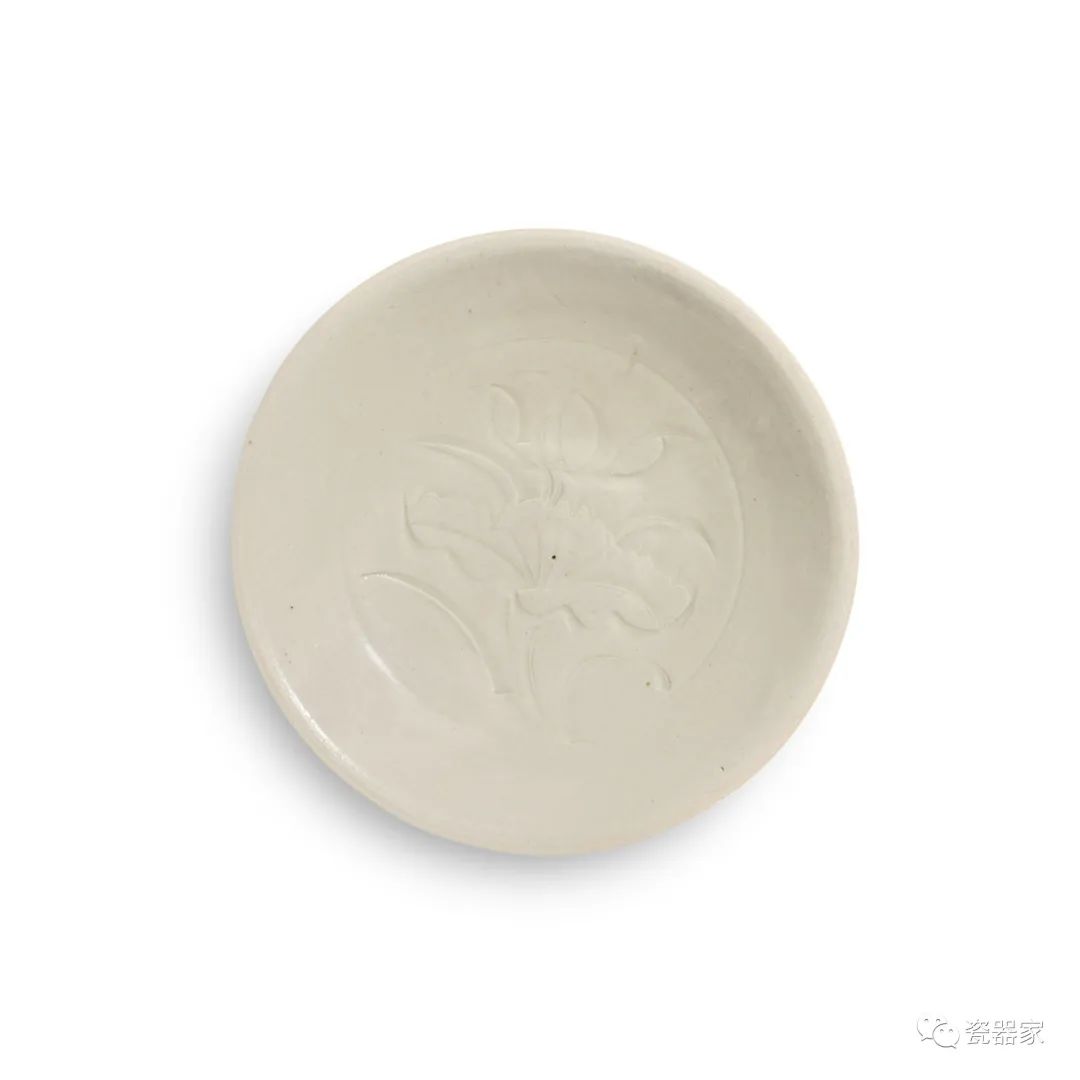 苏富比瓷器秋拍 (苏富比19年香港瓷器春拍)