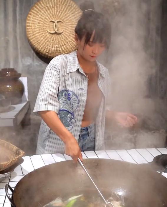 网红严素个人资料,网红严素个人信息