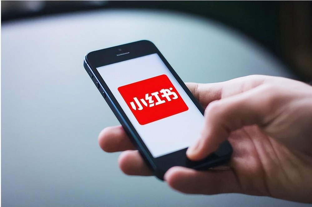 小红书发玻璃门笔记怎么写标题,小红书发日常标题怎么写吸引人