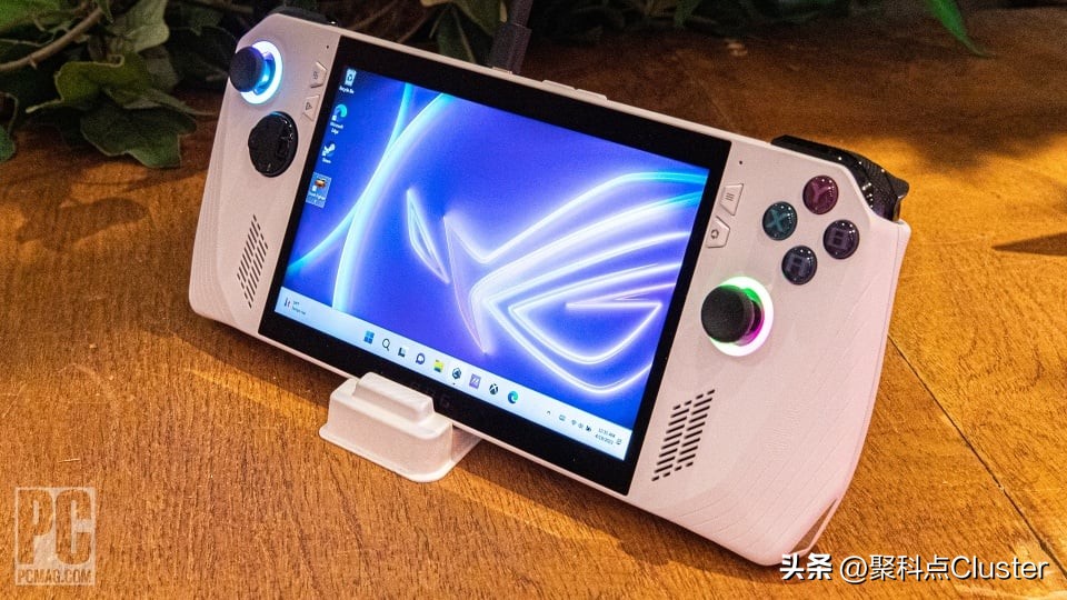 华硕rog掌机深度测评,华硕rogally游戏掌机评测