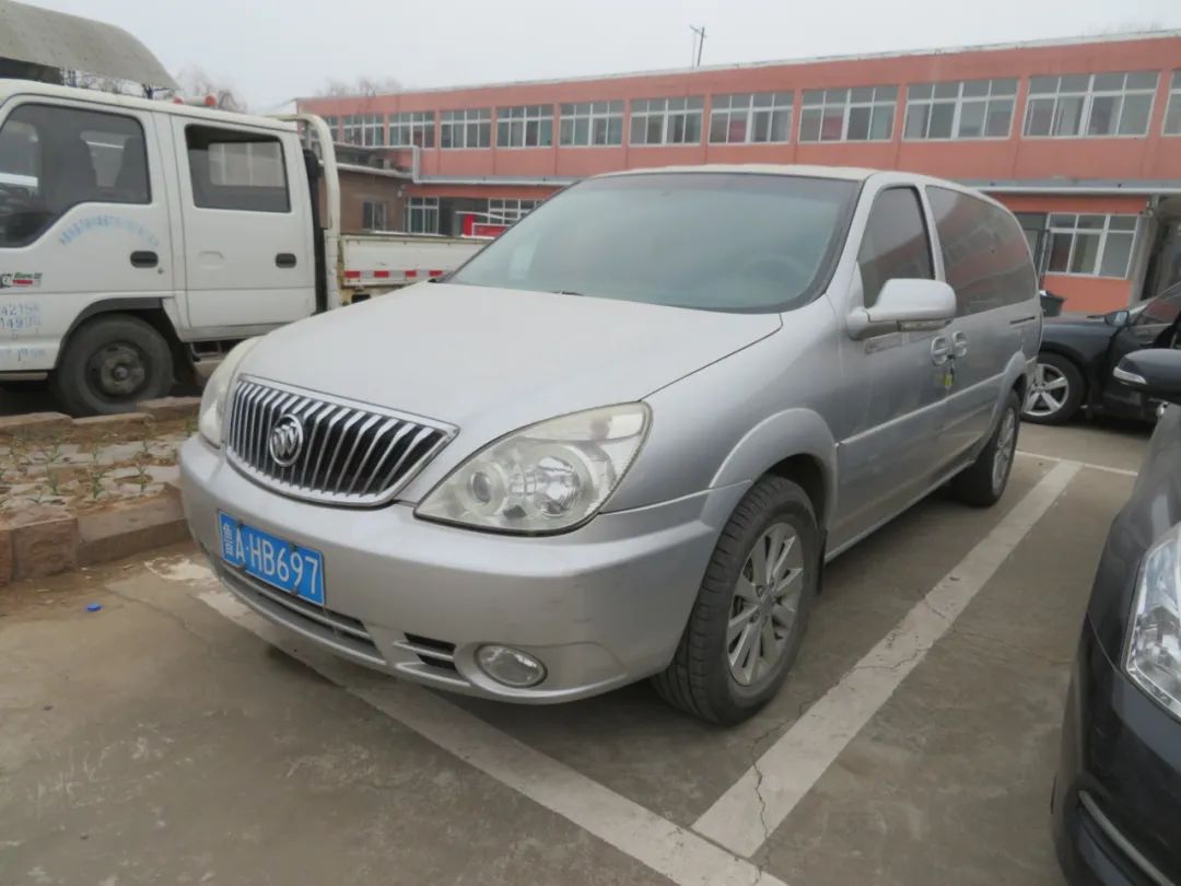 济南中国中铁公车拍卖,济南中铁拍卖车