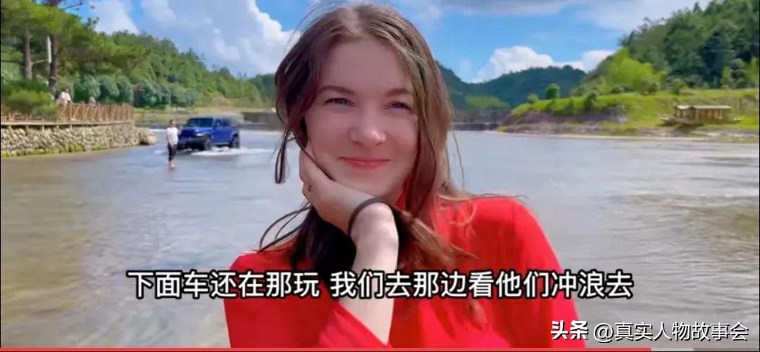 乌克兰美女远嫁福建农村，婆婆帮忙带孩子，发现当中国儿媳真幸福