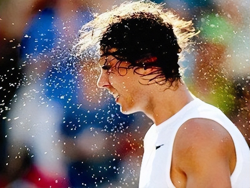 动不动就出汗尤其背后出汗多,泡脚出汗和不出汗是什么体质