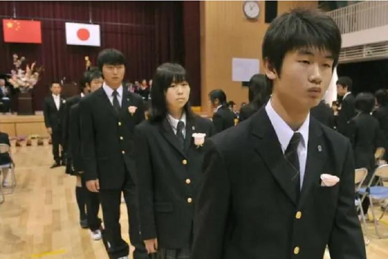 日本人迁移到中国哪里建学校,日本转校生来中国上学