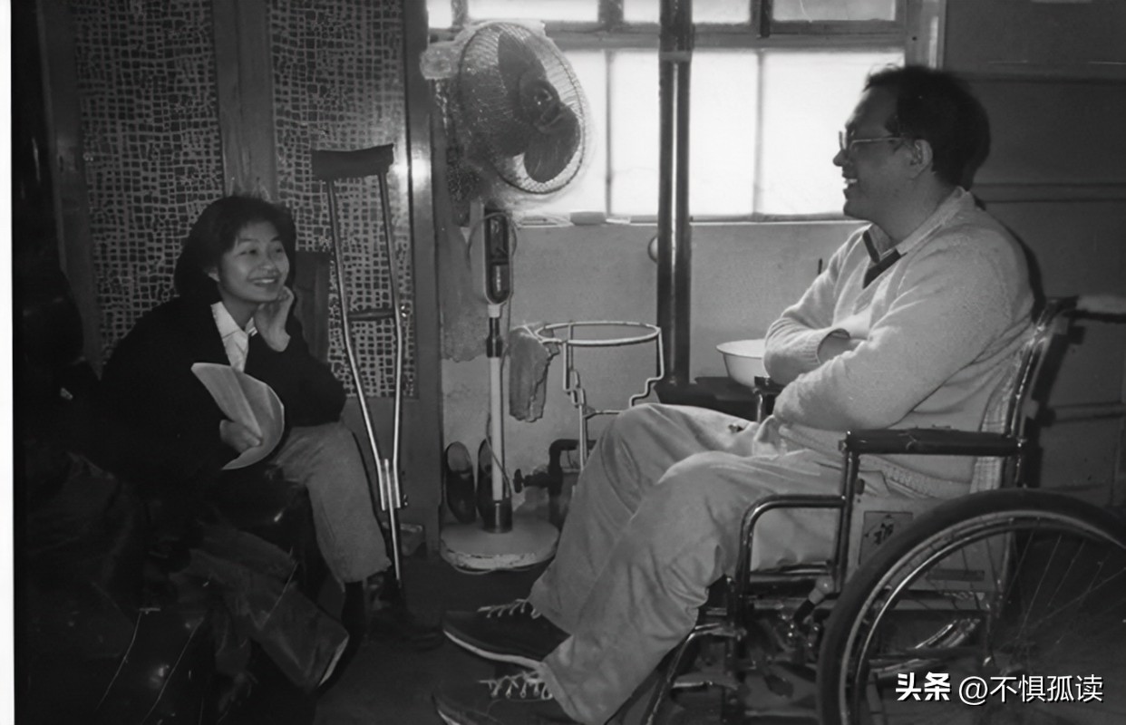 史铁生我与地坛轰动文坛,史铁生写了我与地坛震动文坛