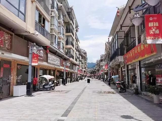 “除了*生活性**就是打麻将”,中国一千多个县城人们生活如此单调?