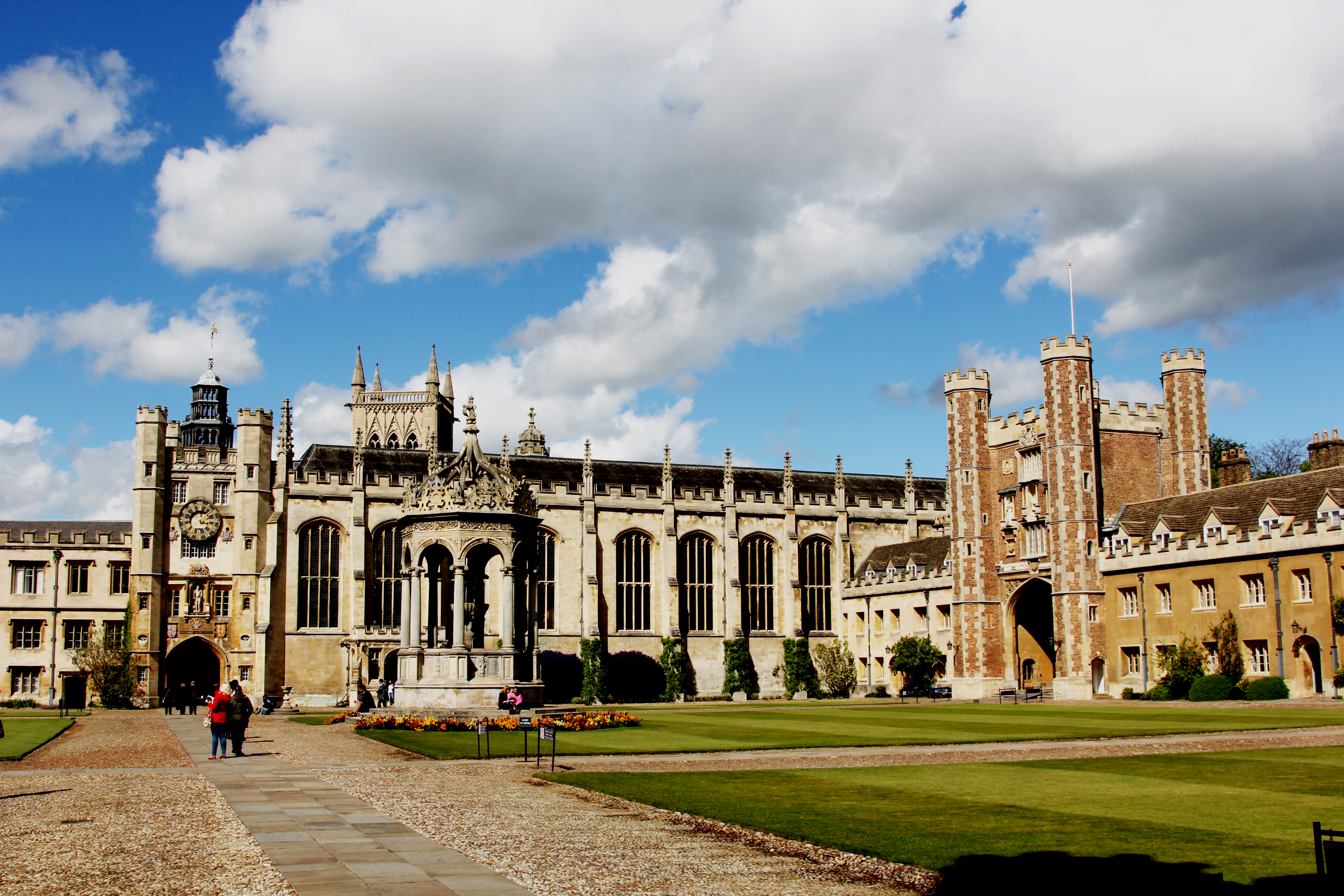 剑桥大学三一学院苹果,访清华学子