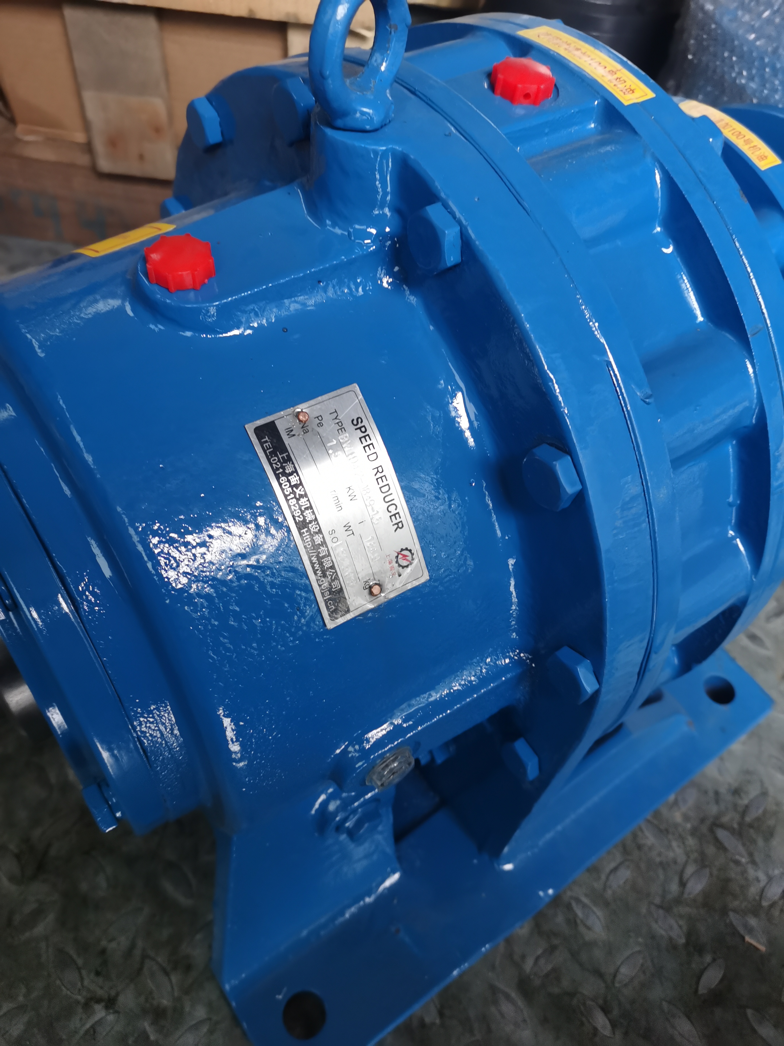 RF77DRN132S4RF77DV132M4粉碎机减速机RF77DRE160M4许用扭矩