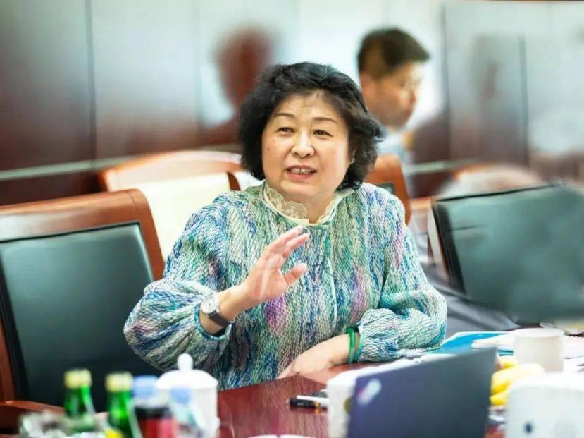 废品回收大王张茵,张茵收废纸