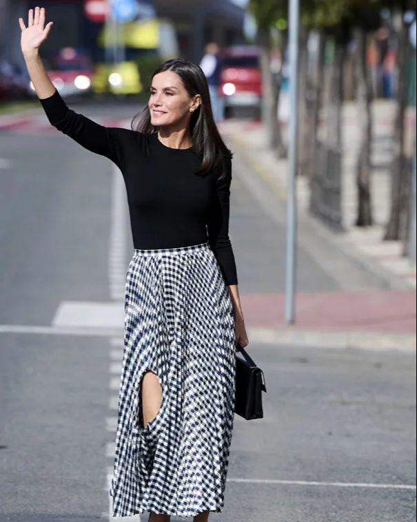 凯特王妃和莱蒂齐亚王后谁有才华,凯特王妃和莱蒂齐亚王后哪个更美