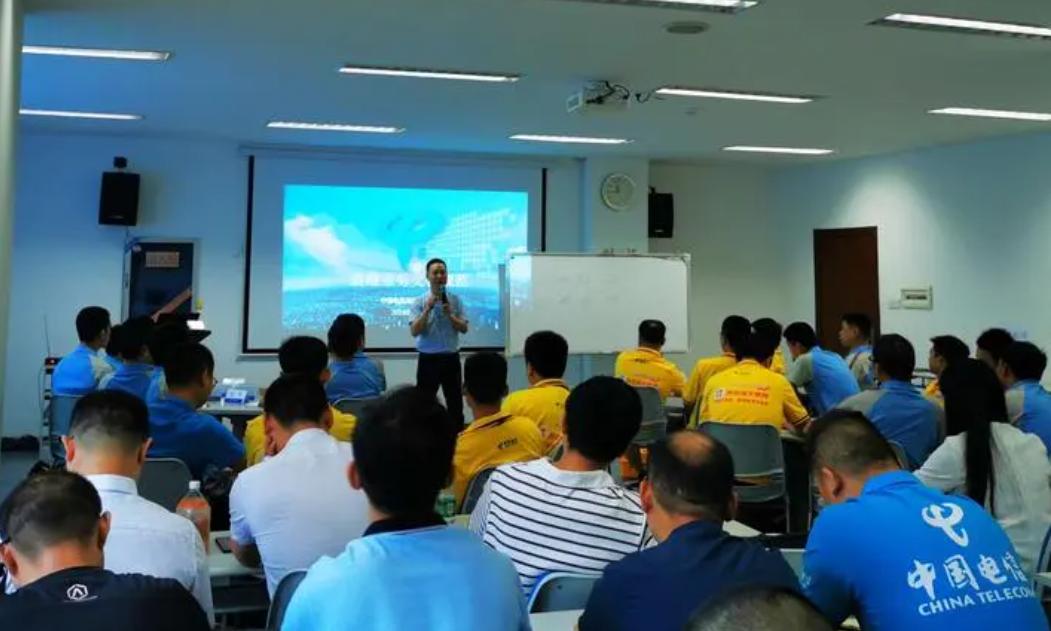 关注运营商底层装维人员,移动一线装维人员讲述