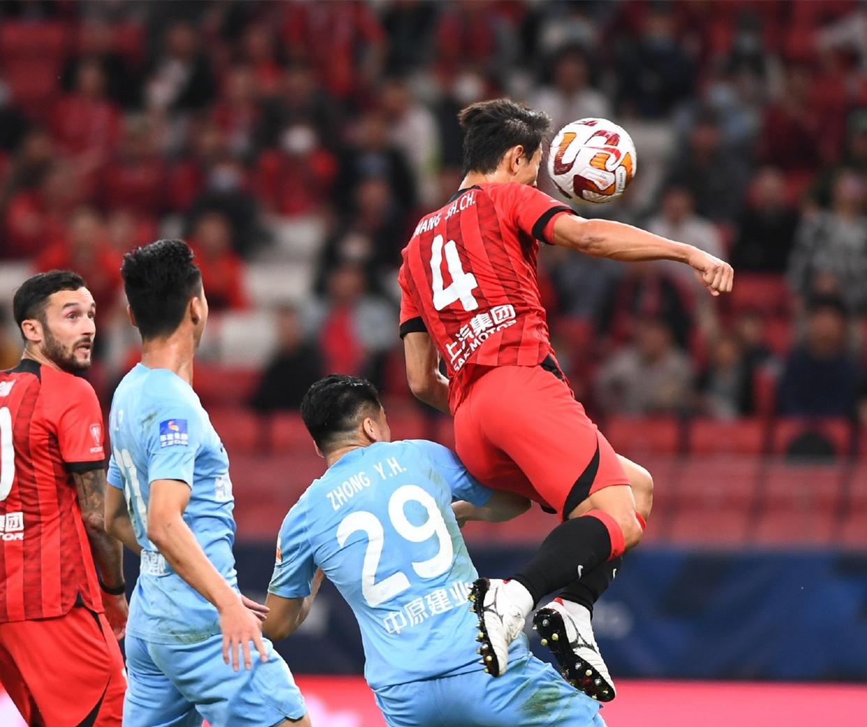 中超积分榜山东泰山vs上海海港,中超积分排名泰山队落后榜首