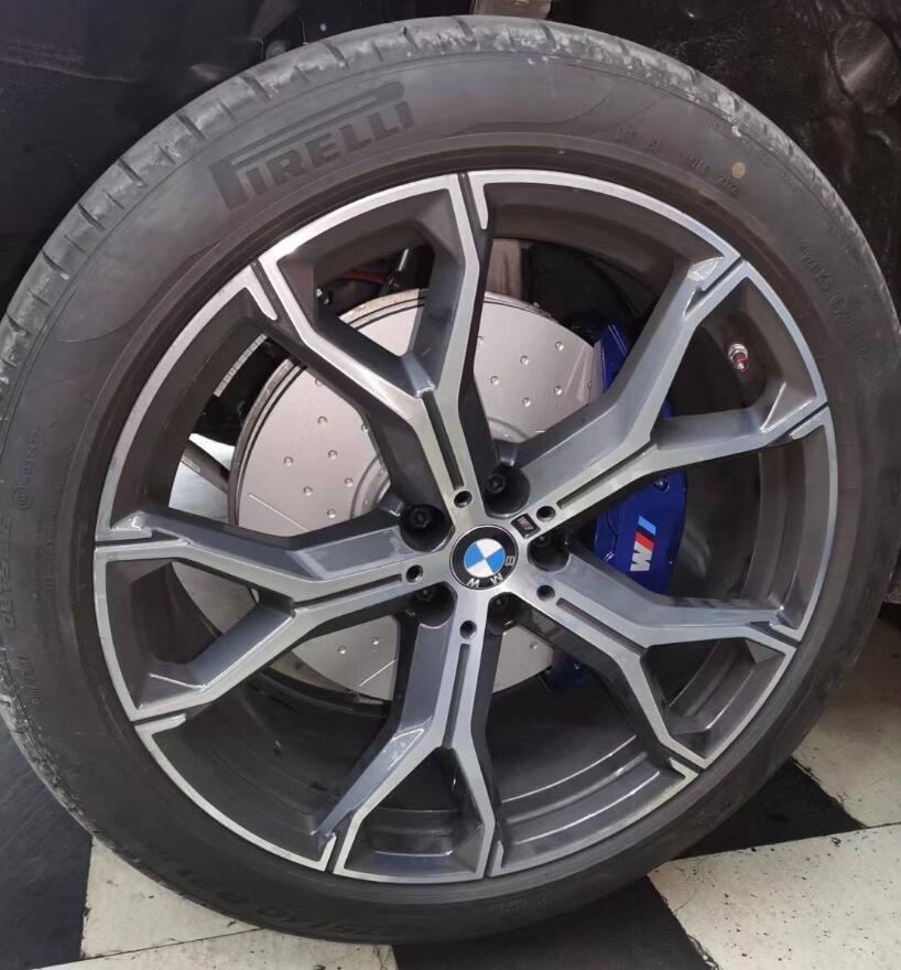 x5宝马2020刹车卡钳套,新款宝马x5刹车卡钳拆装