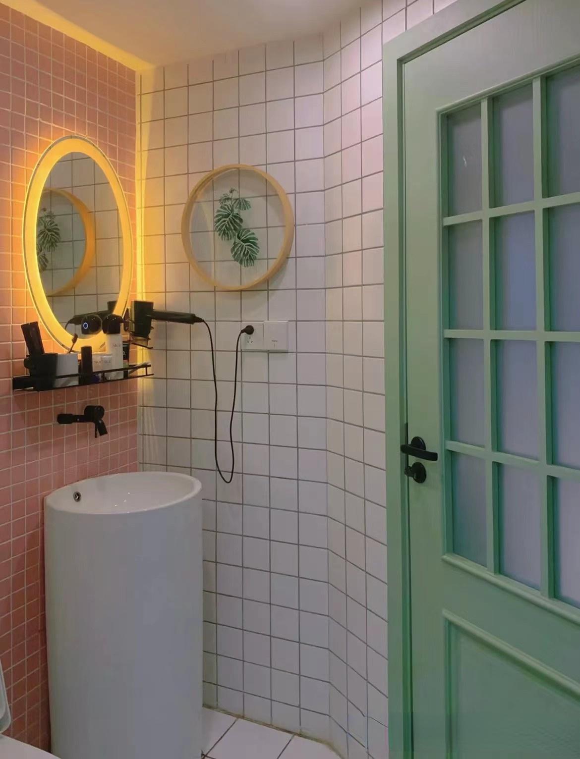 95后的男人独居生活,95后男生房子