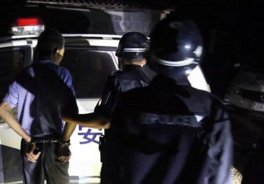 北京女子偷快递被刑拘,北京一女子取快递被抓