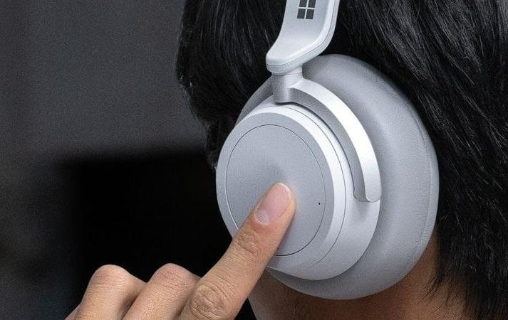 怎样挑选一款好的无线蓝牙耳机,蓝牙耳机中什么牌子的耳机最好呢