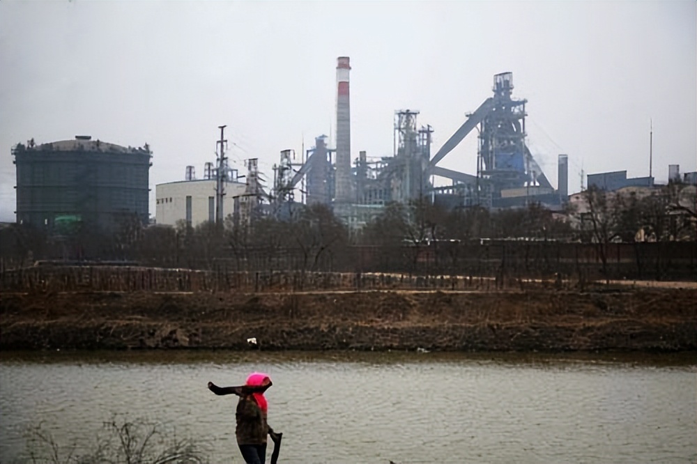 汶川地震谁捐8亿,汶川地震捐7千万