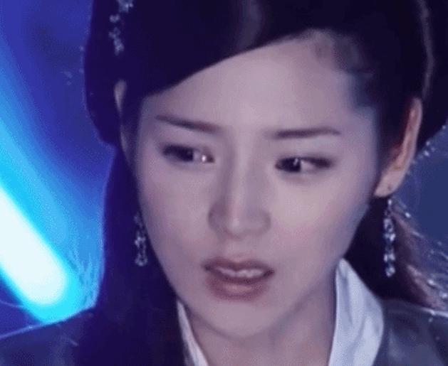 女星怀孕7个月注射185次*品毒**，疯狂堕落，太可悲了