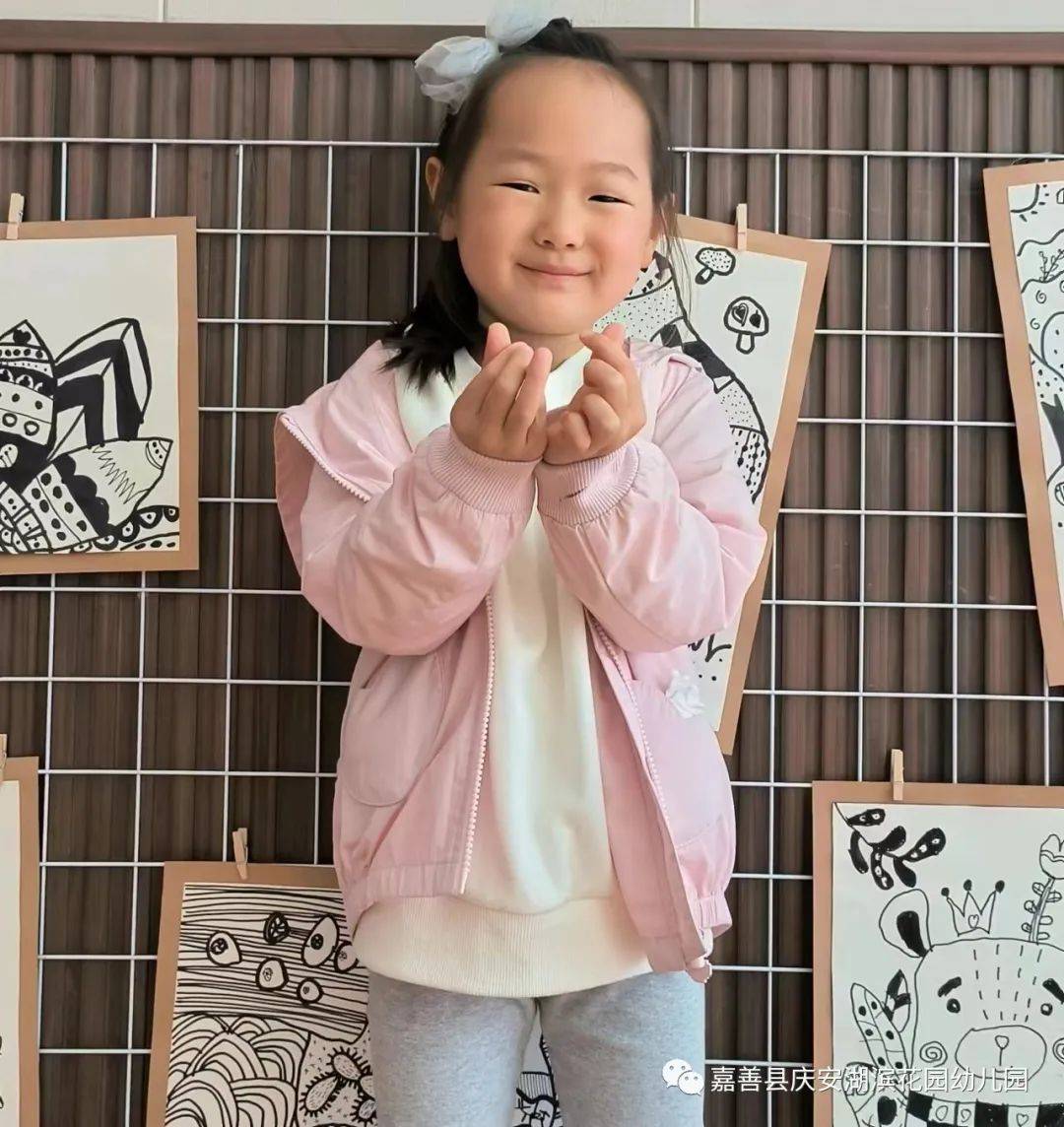 小手的探秘之旅|嘉善县庆安湖滨花园幼儿园小班组课程故事