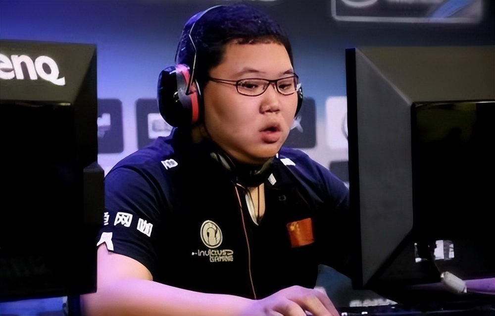 LPL名额有多贵？Doinb爆料：欧美赛区3个亿！PDD：竞标价9千万