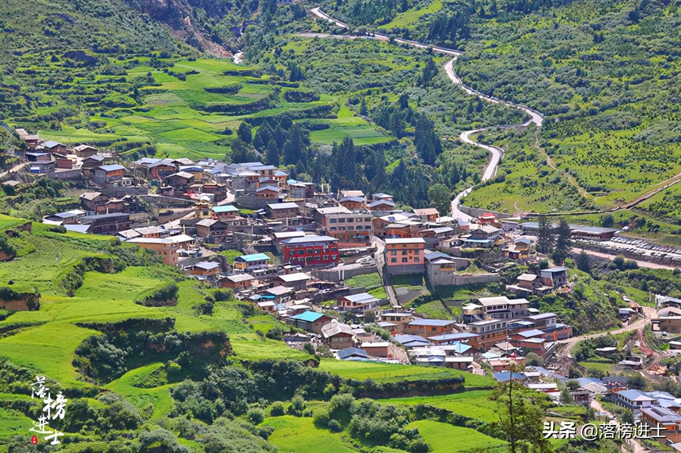 甘南哪个时间更值得去看看,在甘南的神仙美景里露营一晚