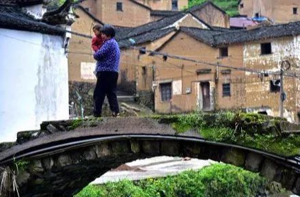 东阳古村落哪个最美,东阳歌山画水公园一角