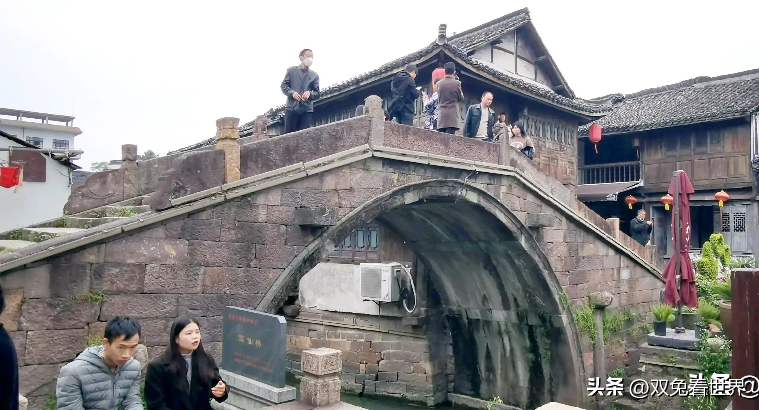 清明节游新市古镇,恰逢蚕花庙会