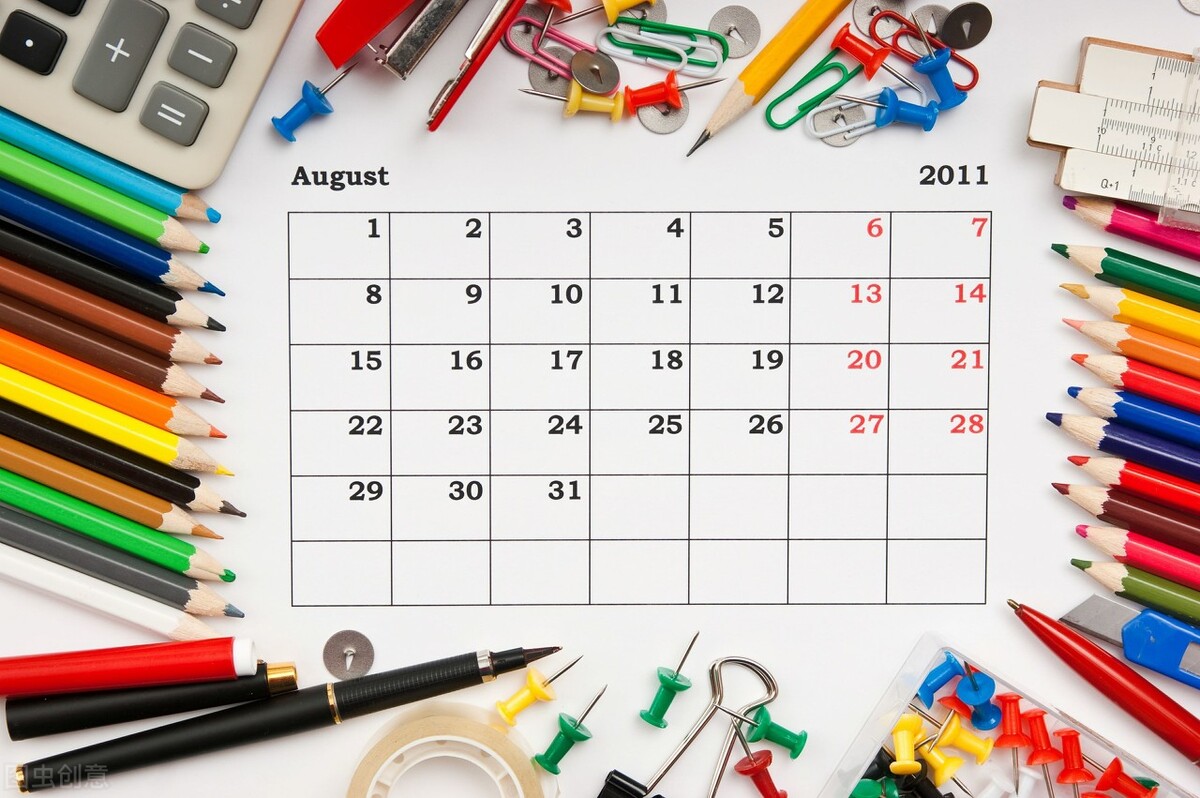 双职工回家收拾家务带娃的文案,双职工家庭没人带娃怎么办呀