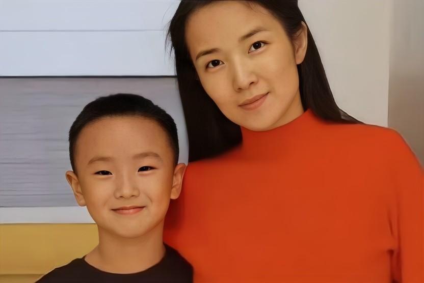 主持人管彤成名史,央视女主持人管彤年龄