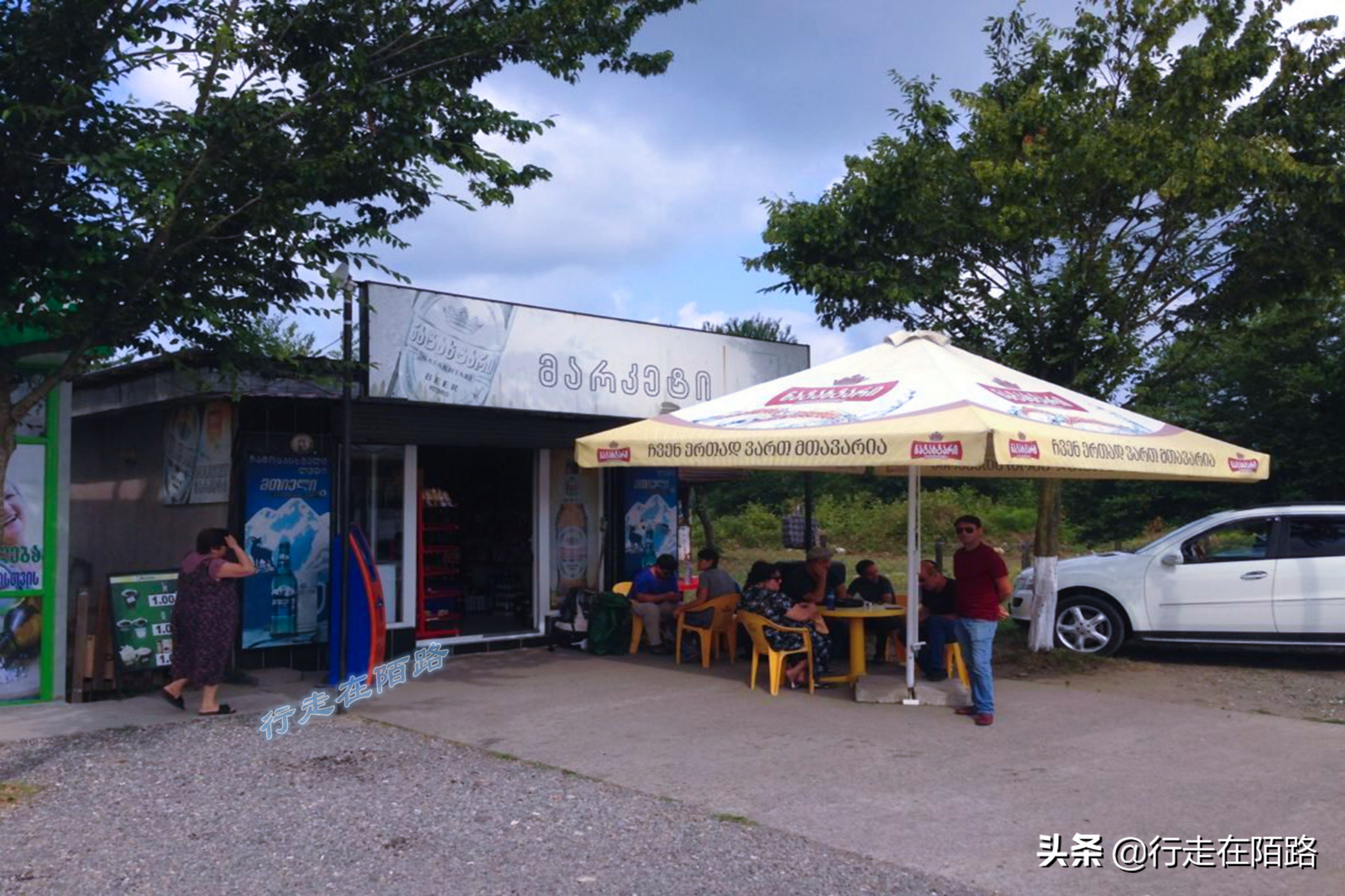 环游黑海第一个难关：海关盘查六个小时，靠一句话成功入境