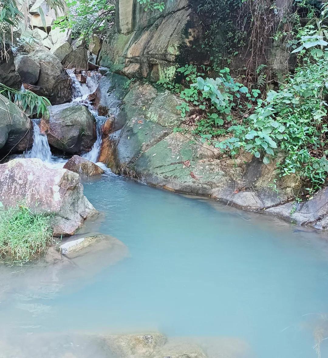 四会奇石河景区的银龙大瀑布,肇庆出发2-3天短途旅游推荐