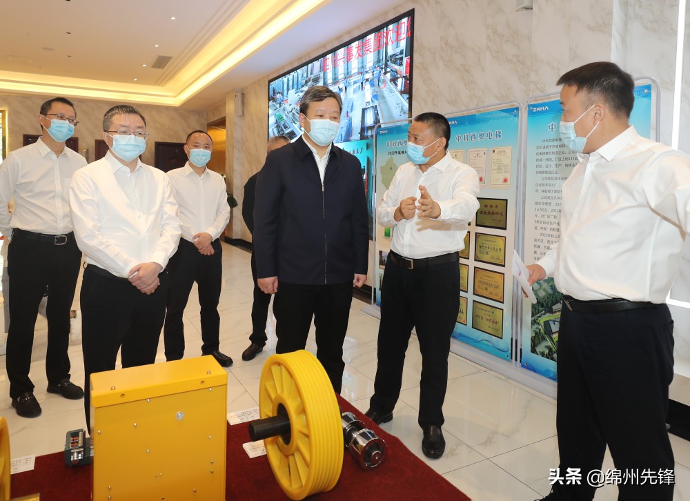 曹立军调研游仙区经济社会发展情况，强调发挥资源优势聚力做强特色产业，加快建设科技引领的现代化城区