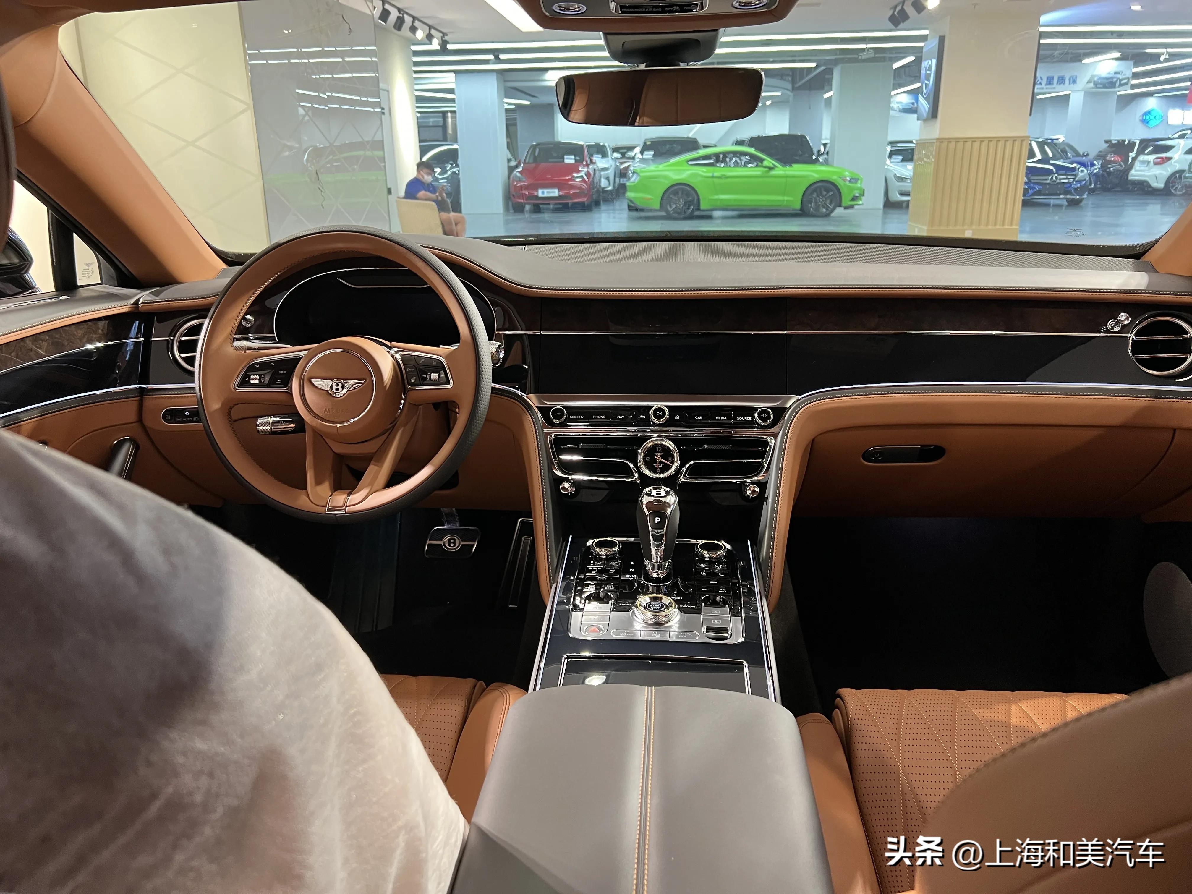 宾利飞驰低调奢华,奢华宾利飞驰