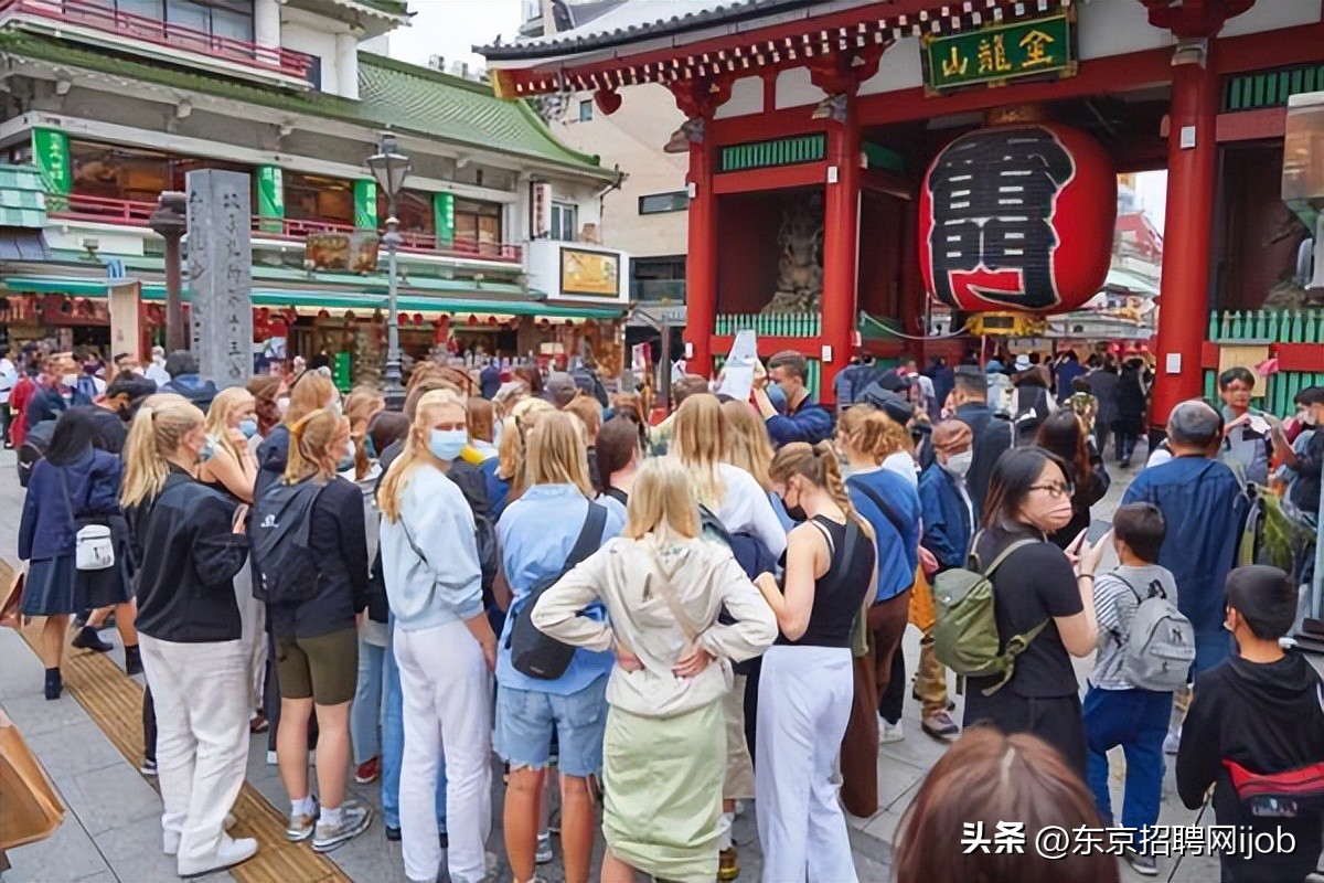日本出境游暴增,日本游客来中国疯狂购物