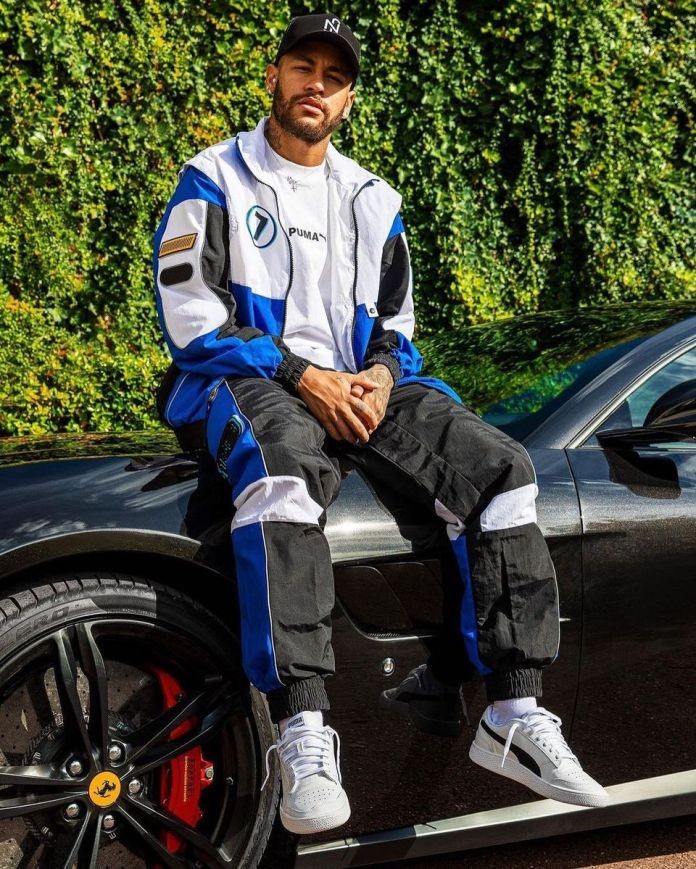 巴西内马尔豪车,巴西球星内马尔的豪车