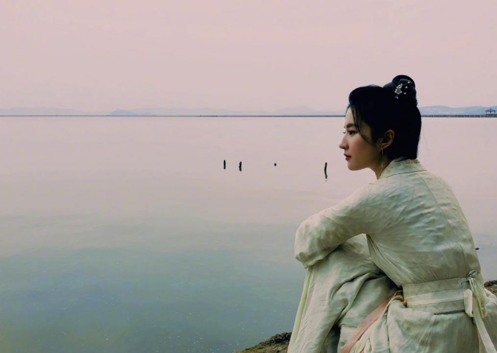 2022年6位超火艺人！有人涨粉百万，有人网红出道，有人唱跳翻红